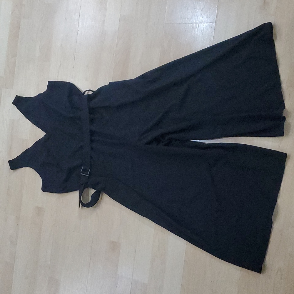 Athleta Black Jumper